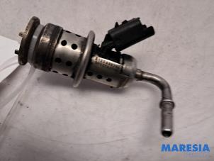 Gebruikte Adblue injector Peugeot 308 SW (L4/L9/LC/LJ/LR) 1.6 BlueHDi 120 Prijs € 75,00 Margeregeling aangeboden door Maresia Parts