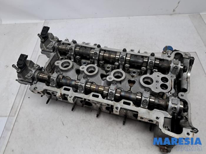 Gebruikte Cilinderkop Alfa Romeo Brera (939) 2.2 JTS 16V Prijs € 242,50 Margeregeling aangeboden door Maresia Parts