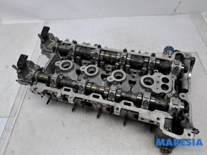 Gebruikte Cilinderkop Alfa Romeo Brera (939) 2.2 JTS 16V Prijs € 242,50 Margeregeling aangeboden door Maresia Parts