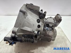 Gebruikte Versnellingsbak Opel Combo Cargo 1.5 CDTI 100 Prijs € 833,69 Inclusief btw aangeboden door Maresia Parts