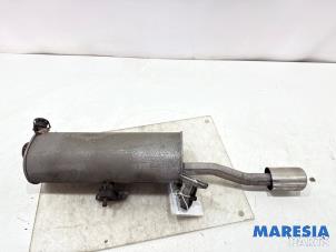 Gebruikte Uitlaat Einddemper Peugeot 307 CC (3B) 2.0 16V Prijs € 45,00 Margeregeling aangeboden door Maresia Parts