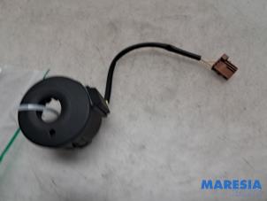 Gebruikte Transponderring Opel Combo Cargo 1.5 CDTI 100 Prijs € 12,10 Inclusief btw aangeboden door Maresia Parts