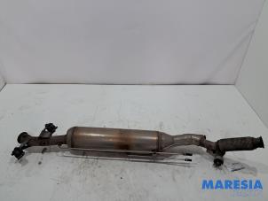 Gebruikte Roetfilter Opel Vivaro 2.0 CDTI 122 Prijs € 724,79 Inclusief btw aangeboden door Maresia Parts