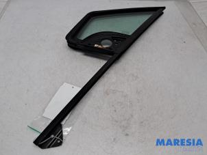 Gebruikte Driehoeks Ruit links-voor Citroen Berlingo Cinqspace, Multispace 1.6i Prijs € 125,00 Margeregeling aangeboden door Maresia Parts