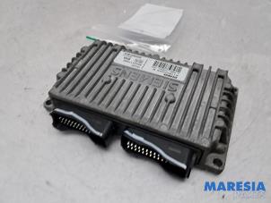 Gebruikte Computer Automatische Bak Peugeot 307 CC (3B) 2.0 16V Prijs € 100,00 Margeregeling aangeboden door Maresia Parts