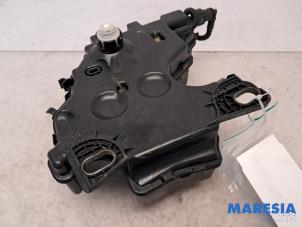 Gebruikte Roetfilter Tank Citroen Jumpy 2.0 Blue HDI 180 Prijs € 272,24 Inclusief btw aangeboden door Maresia Parts