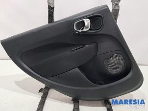 Gebruikte Deurbekleding 4Deurs links-achter Fiat 500L (199) 0.9 TwinAir Turbo 105 Prijs € 89,99 Margeregeling aangeboden door Maresia Parts