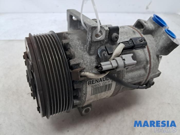 Gebruikte Aircopomp Renault Clio IV Estate/Grandtour (7R) 1.2 TCE 16V EDC Prijs € 100,00 Margeregeling aangeboden door Maresia Parts