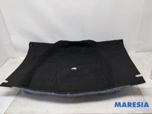 Gebruikte Vloerbedekking Alfa Romeo Tonale 1.5 T Hybrid Prijs € 50,00 Margeregeling aangeboden door Maresia Parts