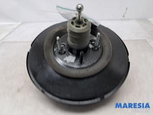 Gebruikte Rembol Citroen Jumpy 2.0 Blue HDI 180 Prijs € 54,45 Inclusief btw aangeboden door Maresia Parts