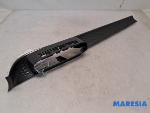 Gebruikte Dashboard deel Alfa Romeo Tonale 1.5 T Hybrid Prijs € 34,99 Margeregeling aangeboden door Maresia Parts