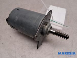 Gebruikte Nokkenas Verstelling Citroen Berlingo Cinqspace, Multispace 1.6 VTi 95 16V Prijs € 40,00 Margeregeling aangeboden door Maresia Parts