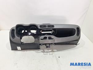 Gebruikte Dashboard Fiat Panda/Pandina (312) 0.9 TwinAir Turbo 85 Prijs € 249,99 Margeregeling aangeboden door Maresia Parts