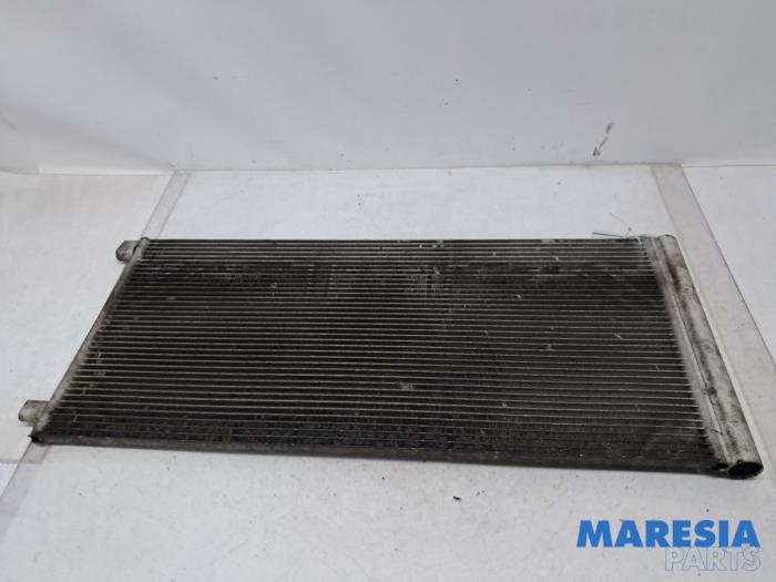 Gebruikte Airco Condensor Renault Trafic (1FL/2FL/3FL/4FL) 2.0 dCi 16V 145 Prijs € 143,99 Inclusief btw aangeboden door Maresia Parts