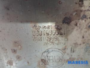 Gebruikte Uitlaat Einddemper Citroen Jumper (U9) 2.2 HDi 130 Prijs € 127,05 Inclusief btw aangeboden door Maresia Parts