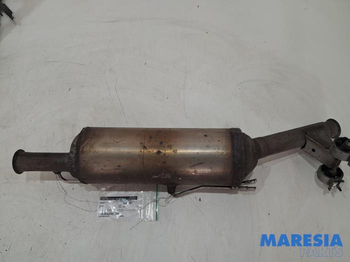Gebruikte Roetfilter Peugeot 308 SW (L4/L9/LC/LJ/LR) 1.6 BlueHDi 120 Prijs € 199,00 Margeregeling aangeboden door Maresia Parts
