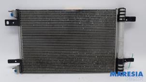 Gebruikte Airco Condensor Peugeot 308 (L3/L8/LB/LH/LP) 1.2 12V e-THP PureTech 130 Prijs € 75,00 Margeregeling aangeboden door Maresia Parts