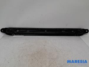 Gebruikte Radiateurbalk Citroen Berlingo Cinqspace, Multispace 1.6 VTi 95 16V Prijs € 20,00 Margeregeling aangeboden door Maresia Parts