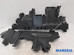 Gebruikte Luchtgeleider Citroen Berlingo Cinqspace, Multispace 1.6 VTi 95 16V Prijs € 50,00 Margeregeling aangeboden door Maresia Parts