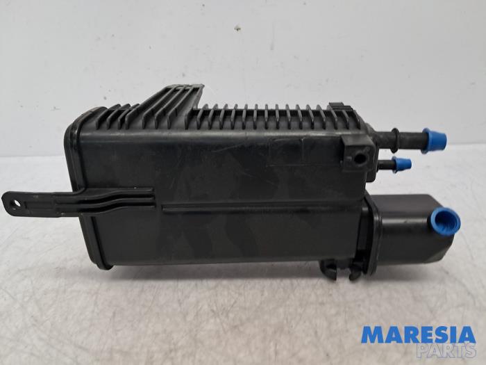 Gebruikte Koolstoffilter Citroen Berlingo Cinqspace, Multispace 1.6 VTi 95 16V Prijs € 34,99 Margeregeling aangeboden door Maresia Parts