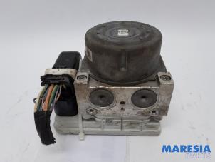 Gebruikte ABS Pomp Peugeot 208 I (CA/CC/CK/CL) 1.4 16V Prijs € 69,99 Margeregeling aangeboden door Maresia Parts