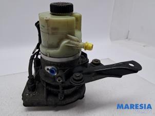 Gebruikte Pomp Servo Nissan NV 300 1.6 dCi 95 Prijs € 475,00 Inclusief btw aangeboden door Maresia Parts