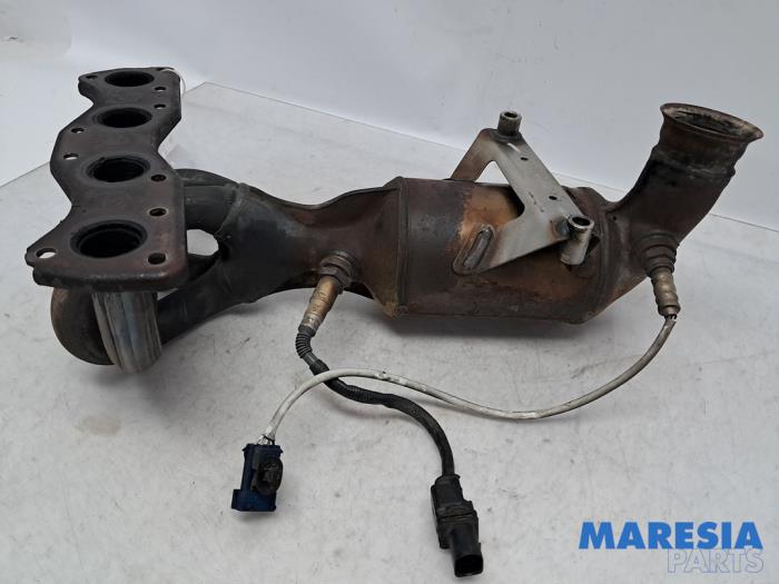 Gebruikte Katalysator Peugeot 208 I (CA/CC/CK/CL) 1.4 16V Prijs € 219,00 Margeregeling aangeboden door Maresia Parts