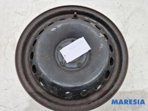 Gebruikte Velg Renault Megane III Grandtour (KZ) 1.2 16V TCE 115 Prijs € 34,99 Margeregeling aangeboden door Maresia Parts