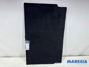 Gebruikte Kofferbak Mat Citroen C4 Picasso (3D/3E) 1.6 16V THP 155 Prijs € 50,00 Margeregeling aangeboden door Maresia Parts