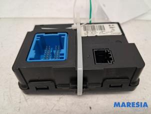 Gebruikte AAC Unit Computerkachel Citroen C4 Cactus (0B/0P) 1.2 PureTech 110 12V Prijs € 24,95 Margeregeling aangeboden door Maresia Parts