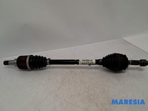 Gebruikte Steekas links-voor Citroen C3 (SC) 1.0 Vti 68 12V Prijs € 45,00 Margeregeling aangeboden door Maresia Parts