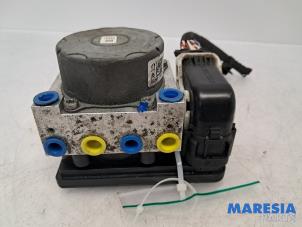 Gebruikte ABS Pomp Citroen C3 (SC) 1.0 Vti 68 12V Prijs € 119,95 Margeregeling aangeboden door Maresia Parts