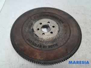 Gebruikte Vliegwiel Fiat Croma (194) 1.8 MPI 16V Prijs € 79,99 Margeregeling aangeboden door Maresia Parts