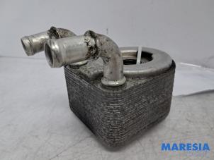 Gebruikte Oliekoeler Renault Grand Scénic III (JZ) 1.4 16V TCe 130 Prijs € 59,99 Margeregeling aangeboden door Maresia Parts