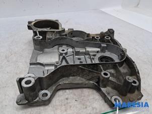 Gebruikte Oliepomp Fiat Croma (194) 1.8 MPI 16V Prijs € 100,00 Margeregeling aangeboden door Maresia Parts