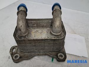 Gebruikte Oliekoeler Renault Megane III Grandtour (KZ) 1.2 16V TCE 115 Prijs € 30,00 Margeregeling aangeboden door Maresia Parts