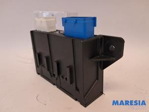 Gebruikte Module Bodycontrol Citroen C4 Picasso (3D/3E) 1.6 16V THP 155 Prijs € 49,95 Margeregeling aangeboden door Maresia Parts