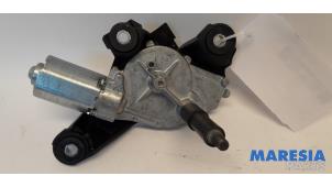 Gebruikte Ruitenwissermotor achter Renault Grand Scénic III (JZ) 2.0 16V CVT Prijs € 19,99 Margeregeling aangeboden door Maresia Parts