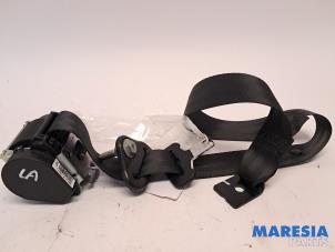 Gebruikte Veiligheidsgordel links-achter Renault Grand Scénic III (JZ) 2.0 16V CVT Prijs € 35,00 Margeregeling aangeboden door Maresia Parts