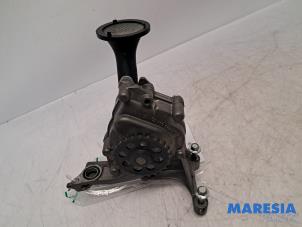 Gebruikte Oliepomp Peugeot 208 I (CA/CC/CK/CL) 1.0 Vti 12V PureTech Prijs € 69,99 Margeregeling aangeboden door Maresia Parts