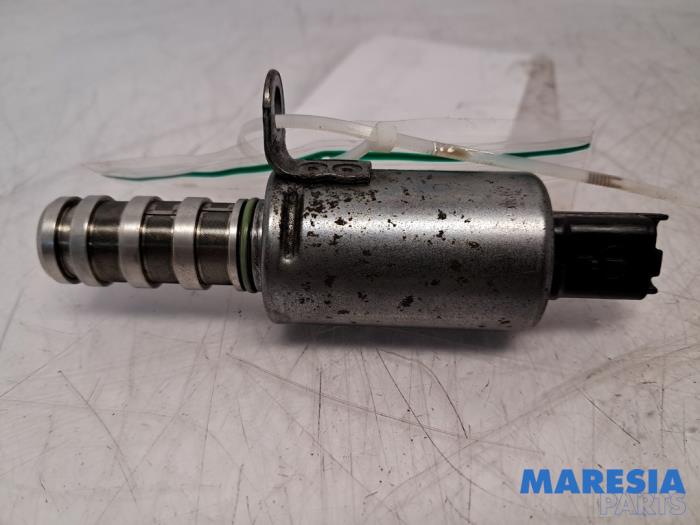Gebruikte Sensor Nokkenas Peugeot 208 I (CA/CC/CK/CL) 1.0 Vti 12V PureTech Prijs € 29,99 Margeregeling aangeboden door Maresia Parts