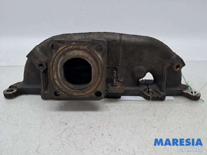 Gebruikte Spruitstuk Uitlaat Alfa Romeo Giulietta (940) 1.4 TB 16V MultiAir Prijs € 200,00 Margeregeling aangeboden door Maresia Parts