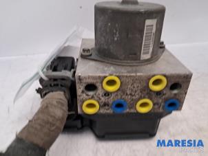 Gebruikte ABS Pomp Alfa Romeo 159 Sportwagon (939BX) 1.8 TBi 16V Prijs € 129,99 Margeregeling aangeboden door Maresia Parts