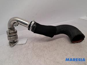Gebruikte Intercooler Slang Alfa Romeo 159 Sportwagon (939BX) 1.8 TBi 16V Prijs € 59,99 Margeregeling aangeboden door Maresia Parts