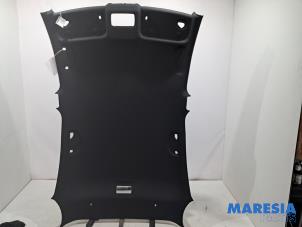 Gebruikte Hemelbekleding Alfa Romeo Giulietta (940) 1.4 TB 16V MultiAir Prijs € 199,95 Margeregeling aangeboden door Maresia Parts