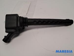 Gebruikte Pen Bobine Alfa Romeo 159 Sportwagon (939BX) 1.8 TBi 16V Prijs € 25,00 Margeregeling aangeboden door Maresia Parts