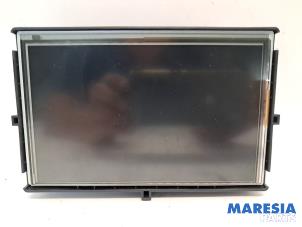 Gebruikte Display Interieur Renault Master III (FV) 2.3 dCi 170 16V FWD Prijs € 151,25 Inclusief btw aangeboden door Maresia Parts