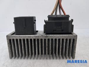 Gebruikte Computer Airco Renault Master III (FV) 2.3 dCi 170 16V FWD Prijs € 30,25 Inclusief btw aangeboden door Maresia Parts