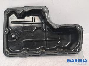 Gebruikte Carterpan Renault Twingo III (AH) 1.0 SCe 70 12V Prijs € 39,99 Margeregeling aangeboden door Maresia Parts