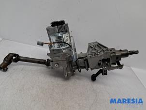 Gebruikte Stuurkolom Huis Renault Clio IV (5R) 0.9 Energy TCE 90 12V Prijs € 315,00 Margeregeling aangeboden door Maresia Parts